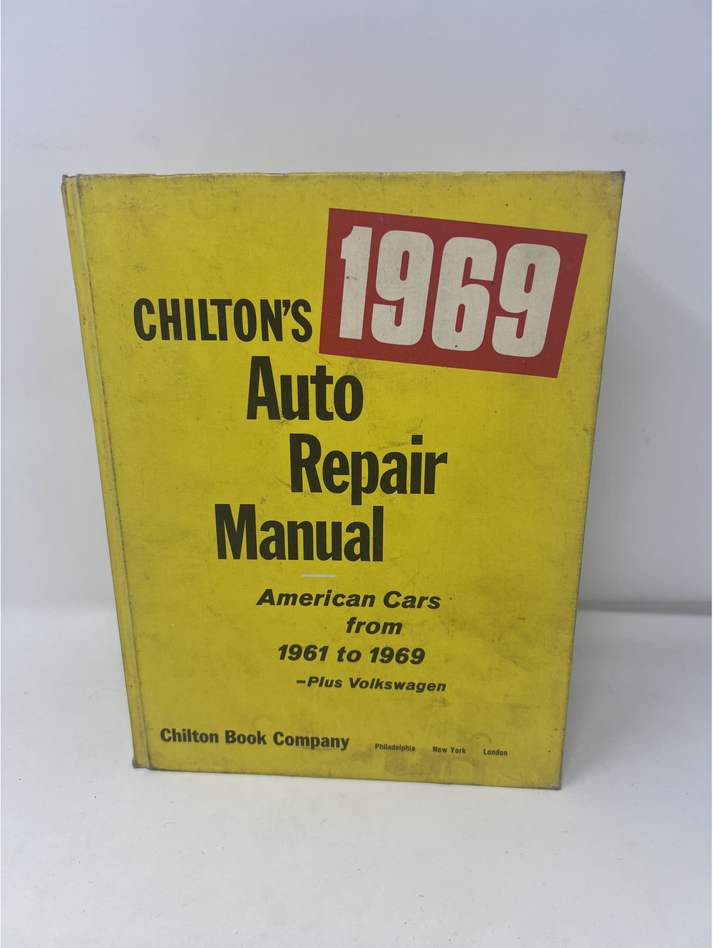 Chilton's 1969 Auto Repair Manual for American Cars 1961-1969 Plus Volkswagen